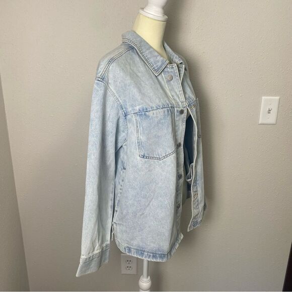 NWT Rip Curl Juniors' Venice Cotton Denim Shirt Jacket In Light Wash Size Medium - Picture 4 of 16